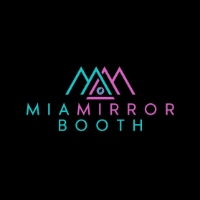 MIA Mirror Booth