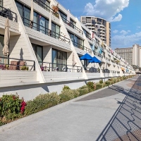 The Promenade at Marina City Club Apartments