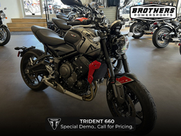 Triumph Trident 660 Silver Ice Diablo Red BF7237 | The Brothers Powersports