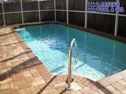 swimming pool refurbishment Service