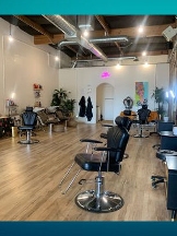 Foxy Studio Salon