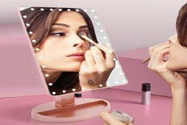 AMIRO LED Makeup Mirror Series | At-Home LED-Makeup Solutions