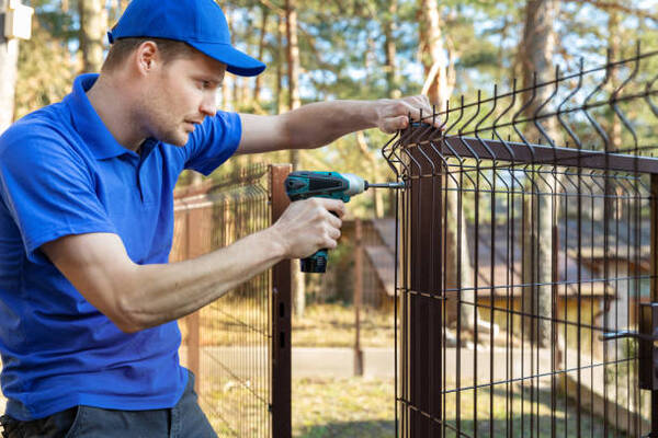 12 Important Aspects Of Fencing Maintenance