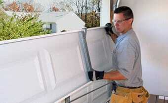 Recognizing the Signals: When It's Time to Repair Your Garage Door