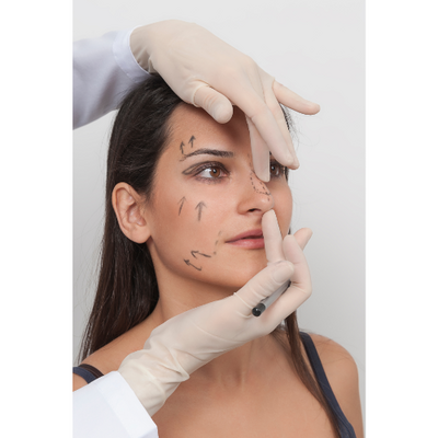 Comparing Local Anesthesia and General Anesthesia for Plastic Surgery: Benefits and Risks