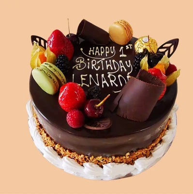 The Ultimate Birthday Cake Destination: Med Cakes Online Store