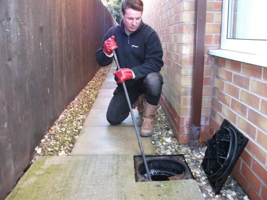 How to Prevent and Clear Blocked Drains in Ascot