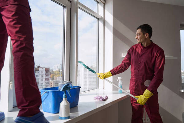 Customized Weekly Maintenance Cleaning Services to Fit Your Schedule