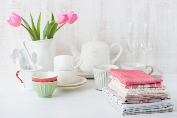 How to Organize Your Kitchen Hand Towel Collection