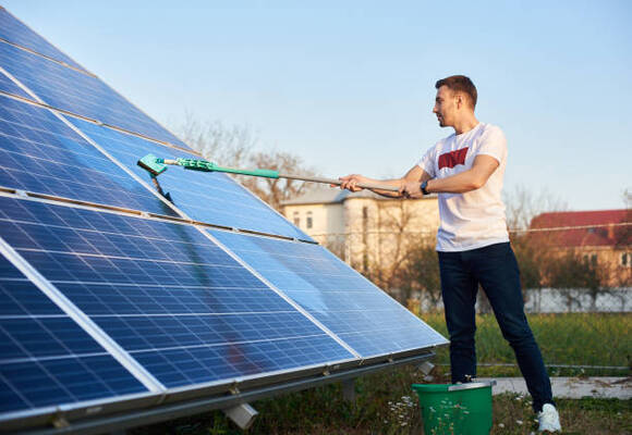 14 Tips For Efficient Solar Panel Maintenance