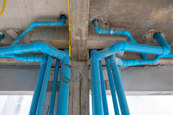 12 Ways Professional Plumbers Improve Your Commercial Space