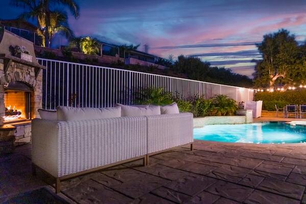 15 Things to Consider When Installing a Glass Pool Fence