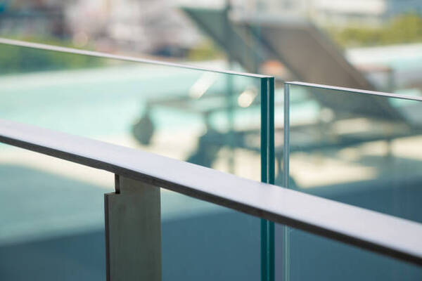 9 Benefits Of Frameless Glass Pool Fences