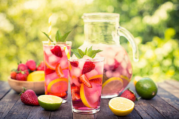 21 Refreshing Alcoholic Drinks to Help You Survive the Summer Heat