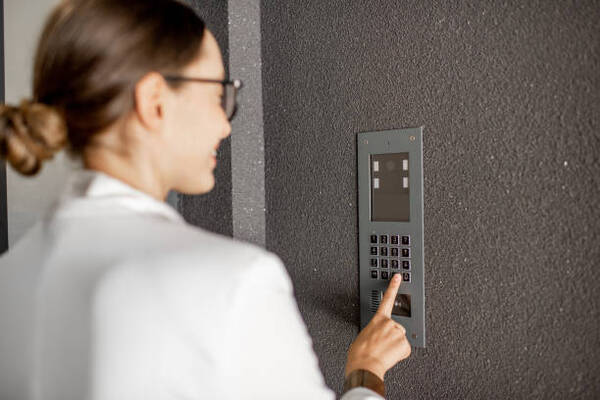 How An Intercom Works And What You Need To Know About It